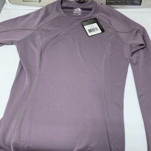 North face long sleeve workout top, gray, NWT